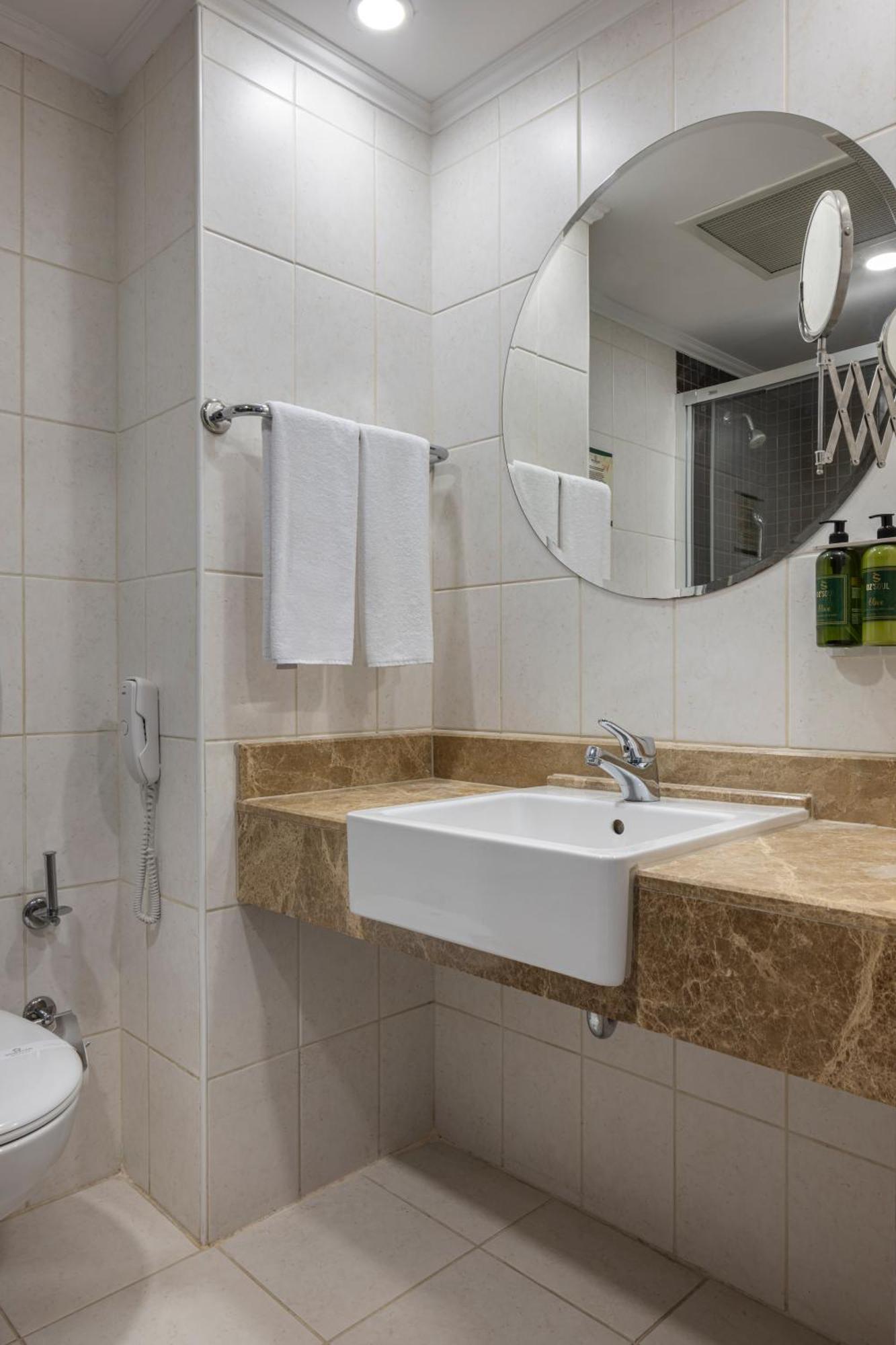 Chambre Familiale Communiquante
